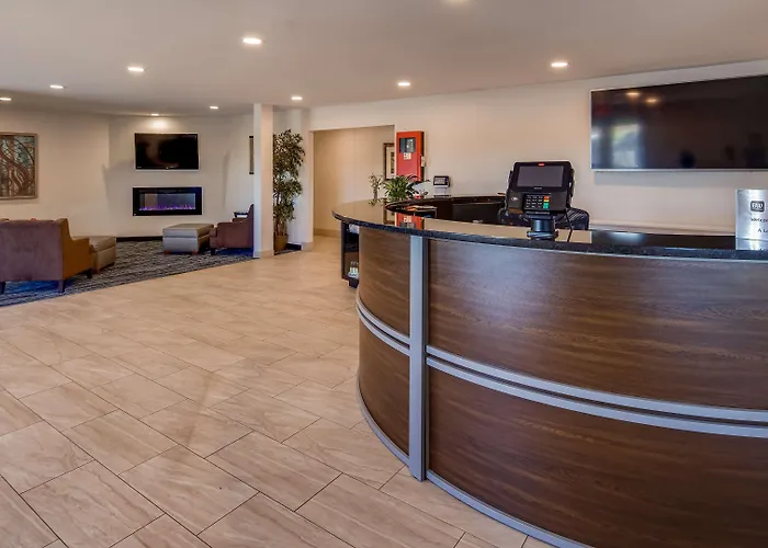 Hotel Surestay By Western